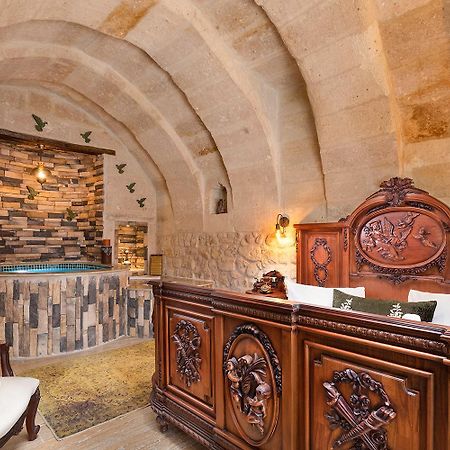 Elysion Cave Suites Ürgüp Bagian luar foto