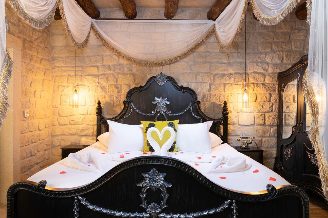 Elysion Cave Suites Ürgüp Bagian luar foto