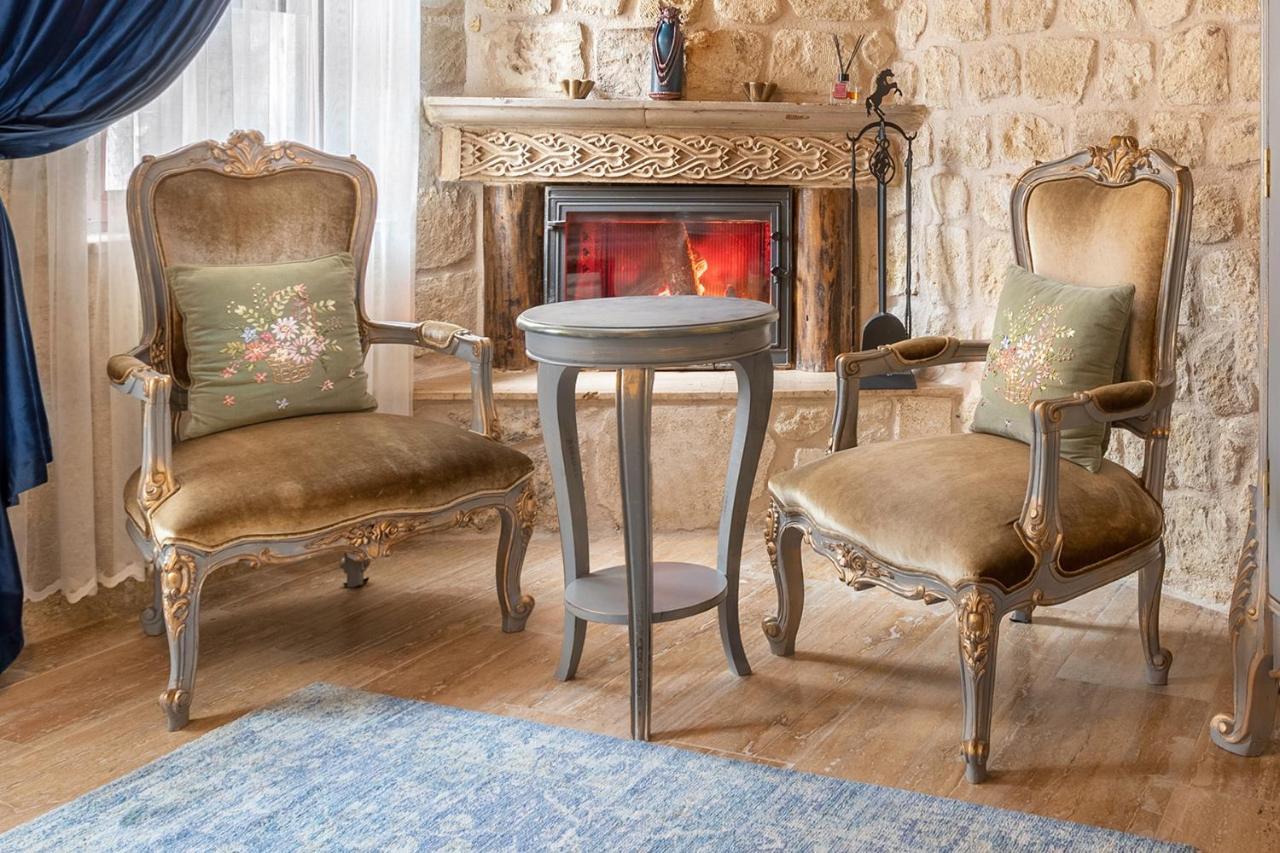 Elysion Cave Suites Ürgüp Bagian luar foto