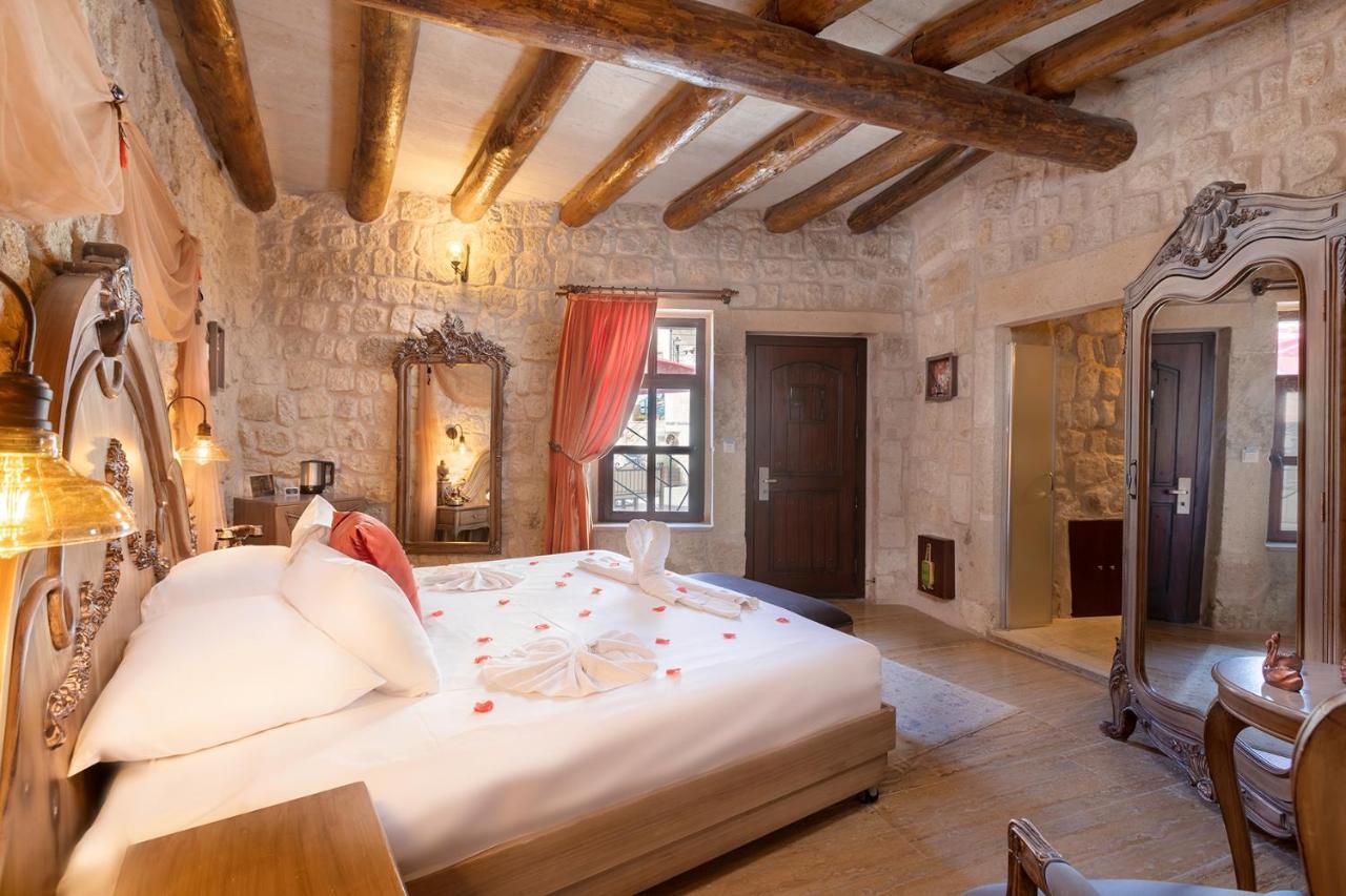 Elysion Cave Suites Ürgüp Bagian luar foto
