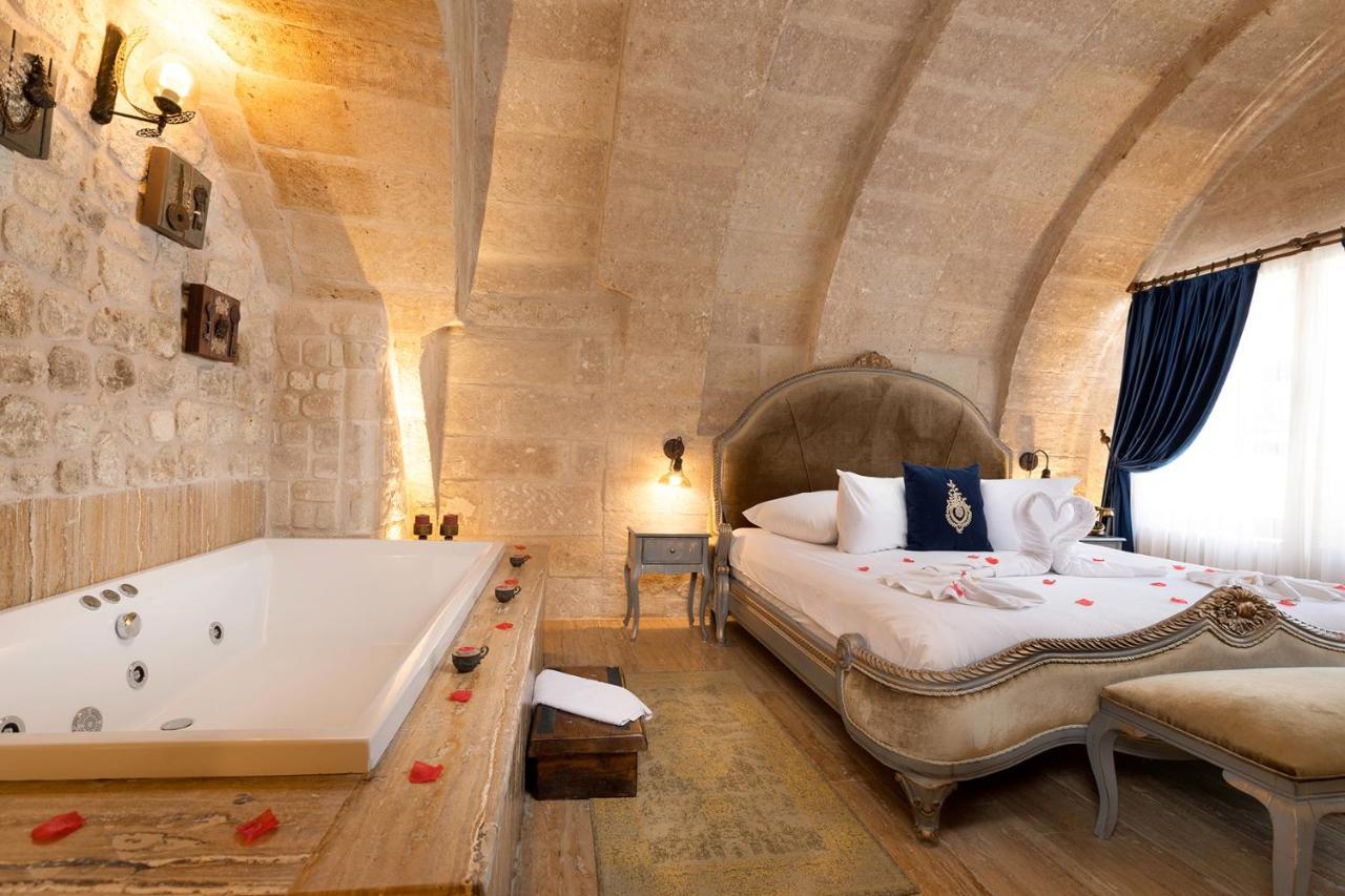 Elysion Cave Suites Ürgüp Bagian luar foto