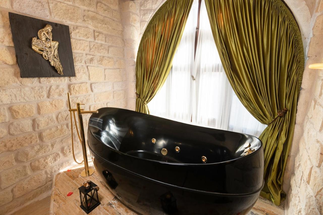 Elysion Cave Suites Ürgüp Bagian luar foto