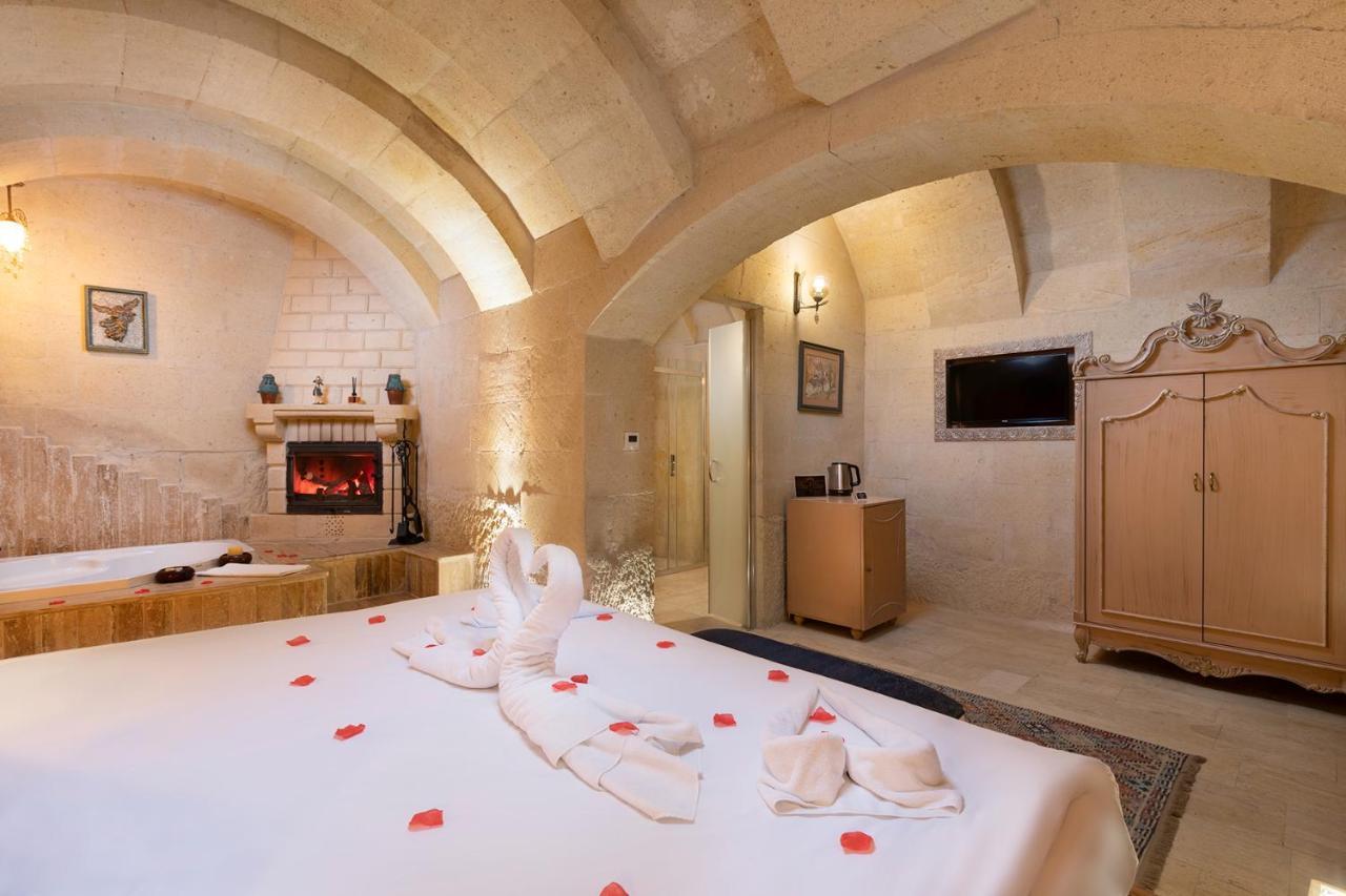 Elysion Cave Suites Ürgüp Bagian luar foto