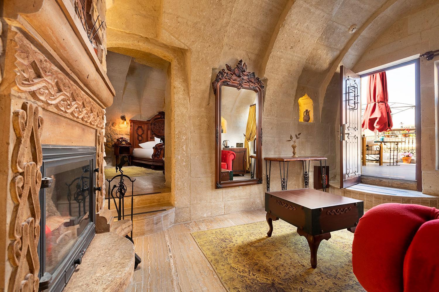 Elysion Cave Suites Ürgüp Bagian luar foto