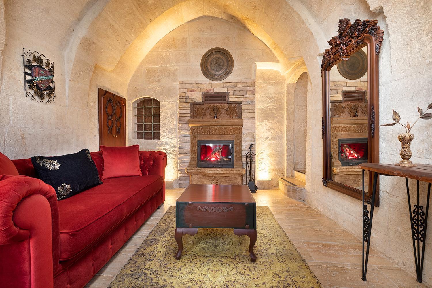 Elysion Cave Suites Ürgüp Bagian luar foto